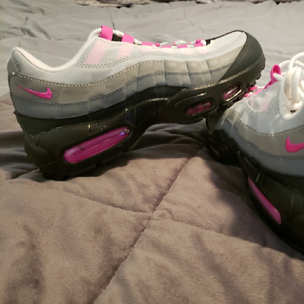 Nike air shoes
